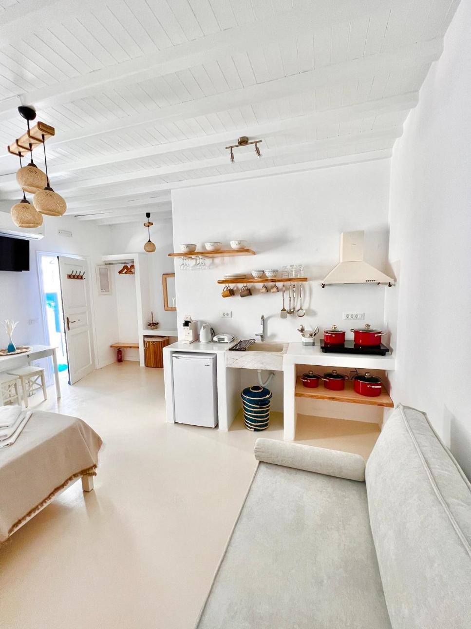 Provis Rentals Suite Next To The Mills In Mykonos Town Екстер'єр фото